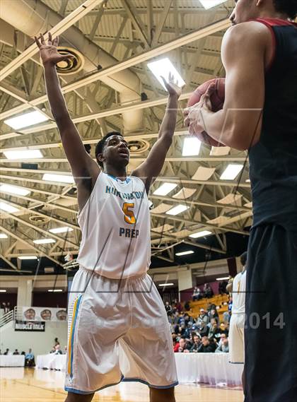 Thumbnail 2 in Huntington St. Joseph Prep vs. Prime Prep (Spalding Hoophall Classic) photogallery.