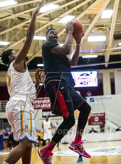 Thumbnail 3 in Huntington St. Joseph Prep vs. Prime Prep (Spalding Hoophall Classic) photogallery.