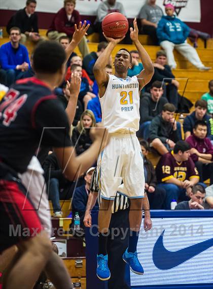 Thumbnail 2 in Huntington St. Joseph Prep vs. Prime Prep (Spalding Hoophall Classic) photogallery.