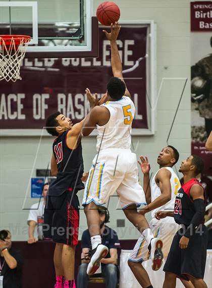 Thumbnail 3 in Huntington St. Joseph Prep vs. Prime Prep (Spalding Hoophall Classic) photogallery.