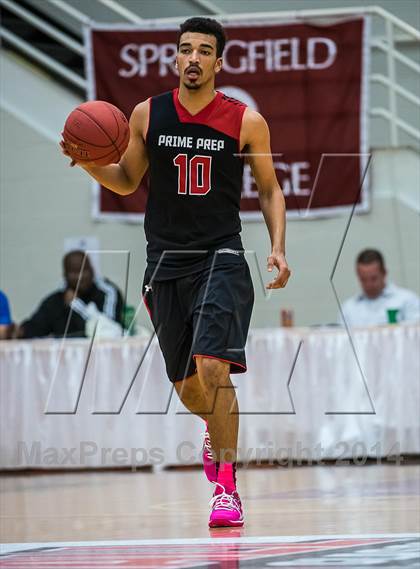 Thumbnail 2 in Huntington St. Joseph Prep vs. Prime Prep (Spalding Hoophall Classic) photogallery.