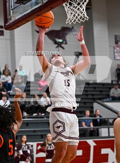 Thumbnail 3 in Lamar @ Perryville photogallery.