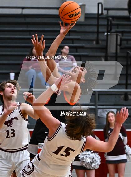 Thumbnail 2 in Lamar @ Perryville photogallery.