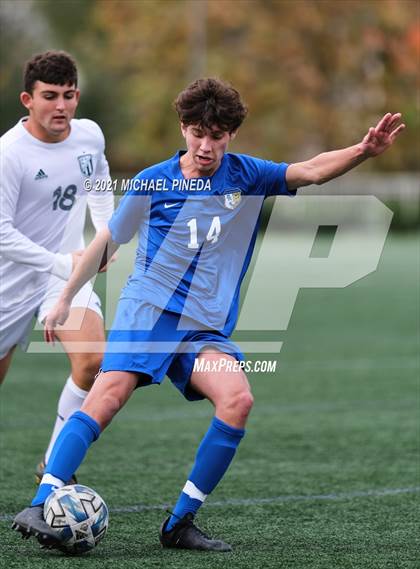 Thumbnail 1 in Edison vs. Santa Margarita (Hawks Invitational) photogallery.