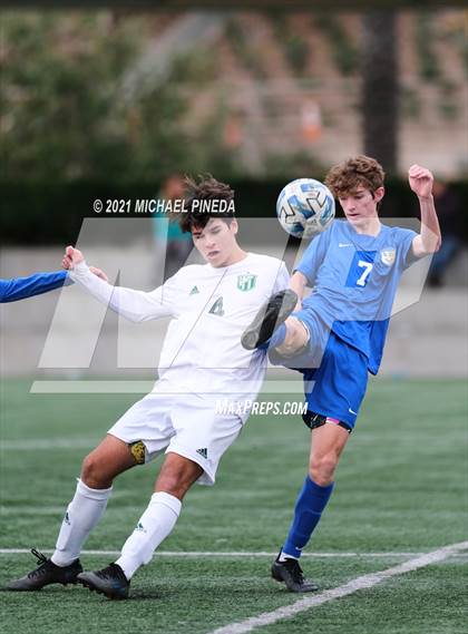 Thumbnail 1 in Edison vs. Santa Margarita (Hawks Invitational) photogallery.