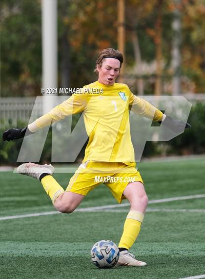 Thumbnail 1 in Edison vs. Santa Margarita (Hawks Invitational) photogallery.