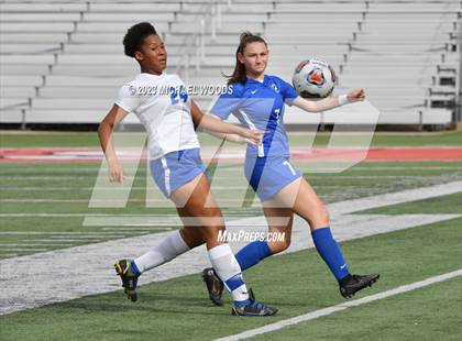 Thumbnail 2 in North Little Rock @ Rogers (AAA 6A First Round Playoff) photogallery.