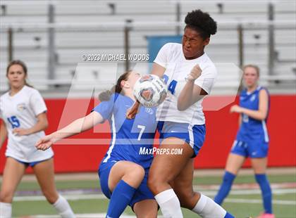 Thumbnail 2 in North Little Rock @ Rogers (AAA 6A First Round Playoff) photogallery.