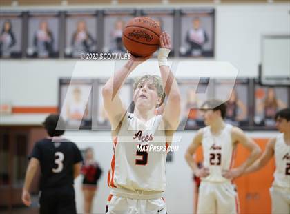 Thumbnail 3 in Fairfield Union @ Amanda-Clearcreek photogallery.