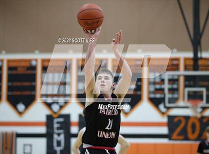 Thumbnail 3 in Fairfield Union @ Amanda-Clearcreek photogallery.