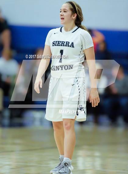 Thumbnail 3 in Sierra vs Mission Hills photogallery.