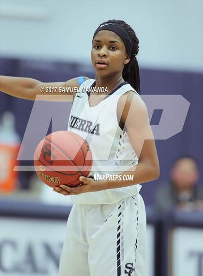 Thumbnail 1 in Sierra vs Mission Hills photogallery.