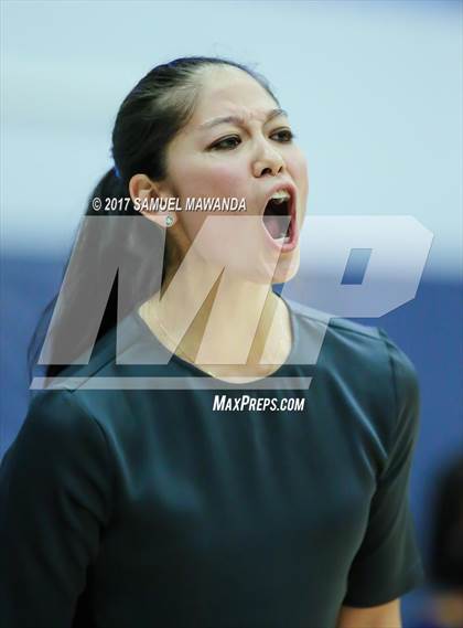 Thumbnail 3 in Sierra vs Mission Hills photogallery.