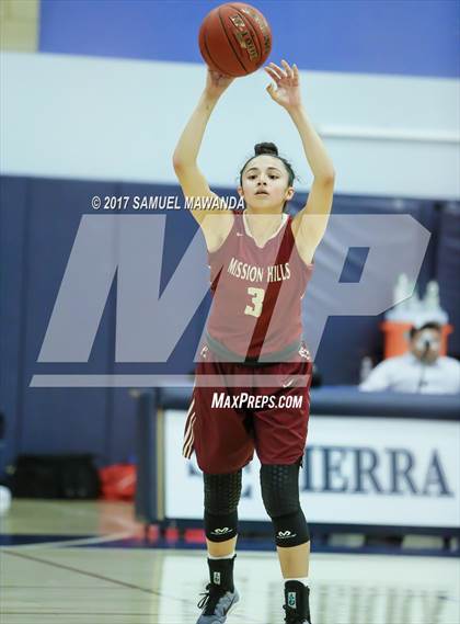 Thumbnail 1 in Sierra vs Mission Hills photogallery.