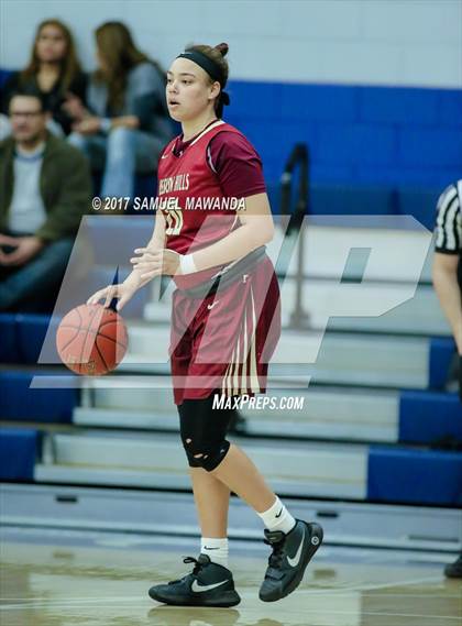 Thumbnail 2 in Sierra vs Mission Hills photogallery.