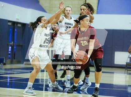 Thumbnail 1 in Sierra vs Mission Hills photogallery.