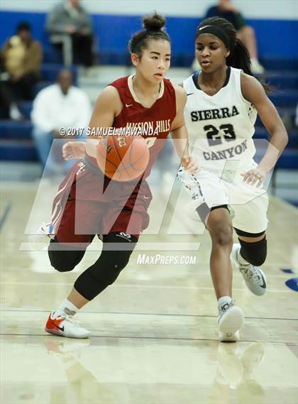 Thumbnail 2 in Sierra vs Mission Hills photogallery.