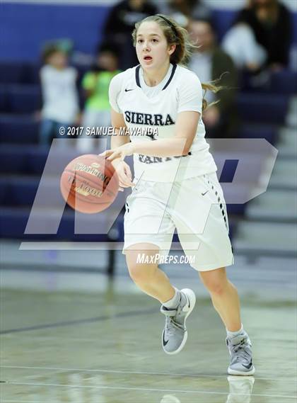 Thumbnail 3 in Sierra vs Mission Hills photogallery.