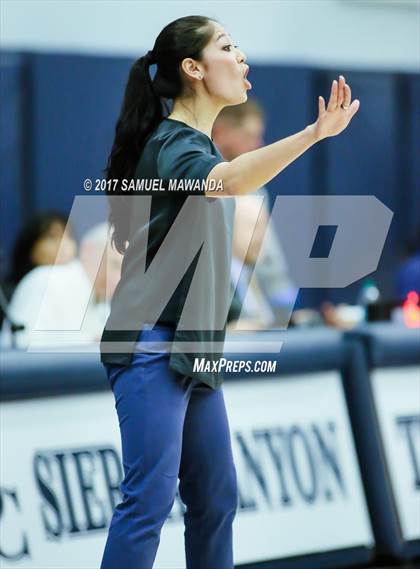 Thumbnail 2 in Sierra vs Mission Hills photogallery.