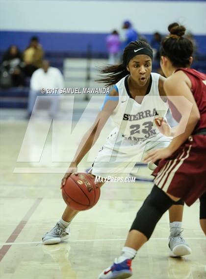 Thumbnail 2 in Sierra vs Mission Hills photogallery.