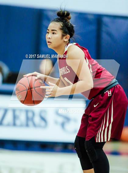 Thumbnail 3 in Sierra vs Mission Hills photogallery.