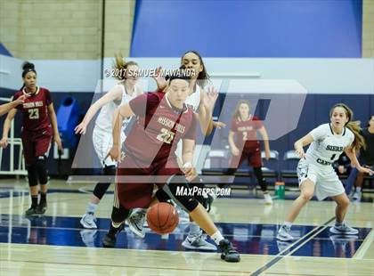 Thumbnail 3 in Sierra vs Mission Hills photogallery.