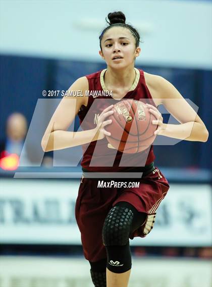 Thumbnail 1 in Sierra vs Mission Hills photogallery.
