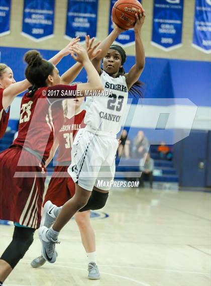 Thumbnail 1 in Sierra vs Mission Hills photogallery.