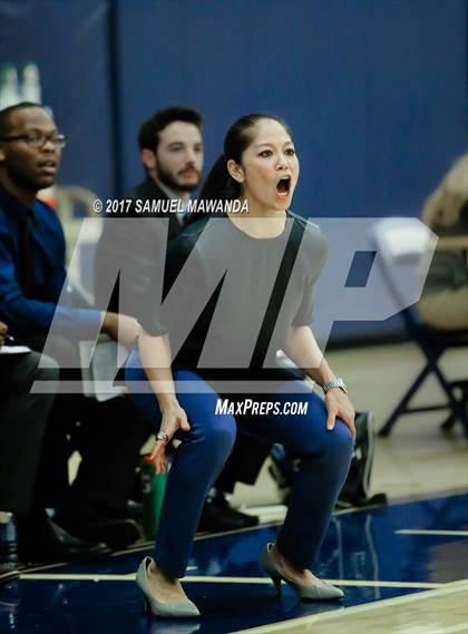 Thumbnail 3 in Sierra vs Mission Hills photogallery.
