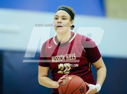 Thumbnail 3 in Sierra vs Mission Hills photogallery.