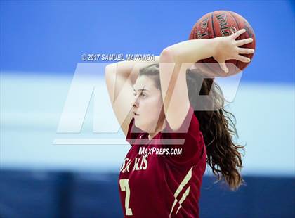 Thumbnail 2 in Sierra vs Mission Hills photogallery.