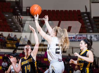 Thumbnail 3 in Archer City vs. Bellevue (Fantasy of Lights) photogallery.