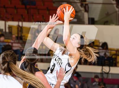 Thumbnail 3 in Archer City vs. Bellevue (Fantasy of Lights) photogallery.