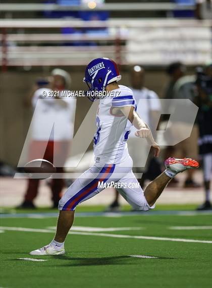 Thumbnail 2 in Mater Dei @ Duncanville photogallery.