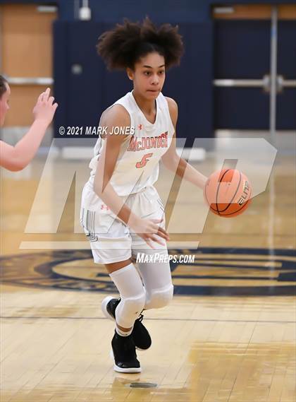 Thumbnail 2 in McDonogh vs. Valley Vista (Nike Tournament of Champions) photogallery.
