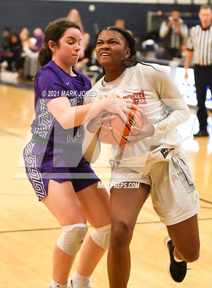 Thumbnail 1 in McDonogh vs. Valley Vista (Nike Tournament of Champions) photogallery.