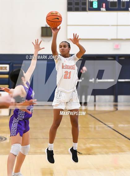 Thumbnail 1 in McDonogh vs. Valley Vista (Nike Tournament of Champions) photogallery.