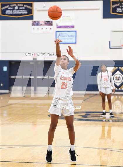 Thumbnail 3 in McDonogh vs. Valley Vista (Nike Tournament of Champions) photogallery.
