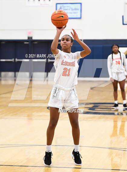 Thumbnail 2 in McDonogh vs. Valley Vista (Nike Tournament of Champions) photogallery.