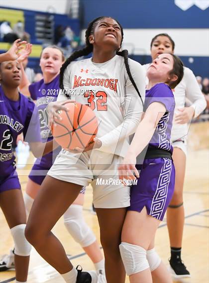Thumbnail 2 in McDonogh vs. Valley Vista (Nike Tournament of Champions) photogallery.