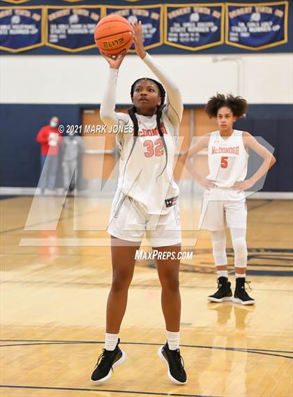 Thumbnail 1 in McDonogh vs. Valley Vista (Nike Tournament of Champions) photogallery.