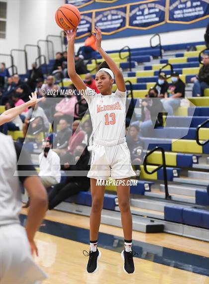 Thumbnail 2 in McDonogh vs. Valley Vista (Nike Tournament of Champions) photogallery.