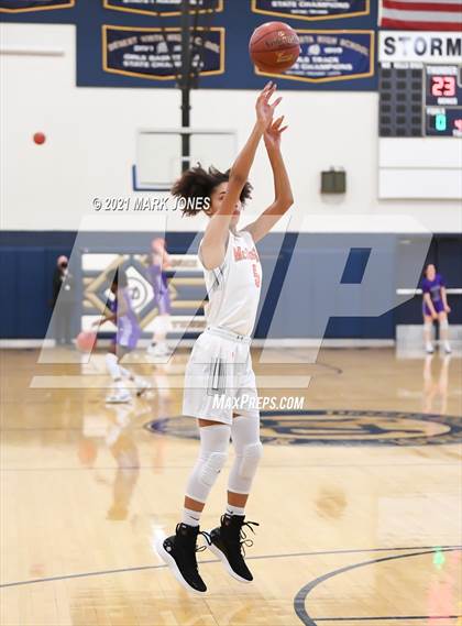 Thumbnail 1 in McDonogh vs. Valley Vista (Nike Tournament of Champions) photogallery.