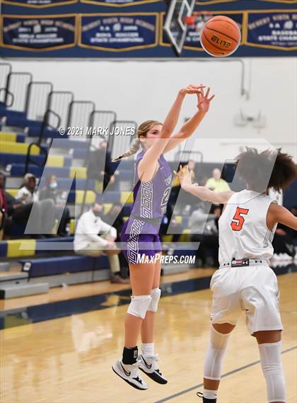 Thumbnail 2 in McDonogh vs. Valley Vista (Nike Tournament of Champions) photogallery.