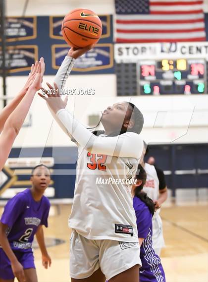Thumbnail 2 in McDonogh vs. Valley Vista (Nike Tournament of Champions) photogallery.