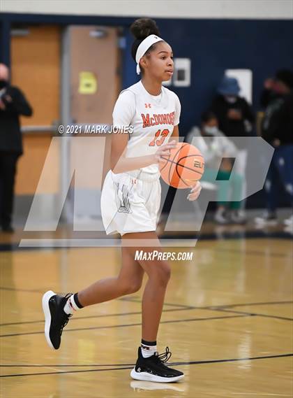 Thumbnail 2 in McDonogh vs. Valley Vista (Nike Tournament of Champions) photogallery.