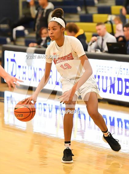 Thumbnail 1 in McDonogh vs. Valley Vista (Nike Tournament of Champions) photogallery.