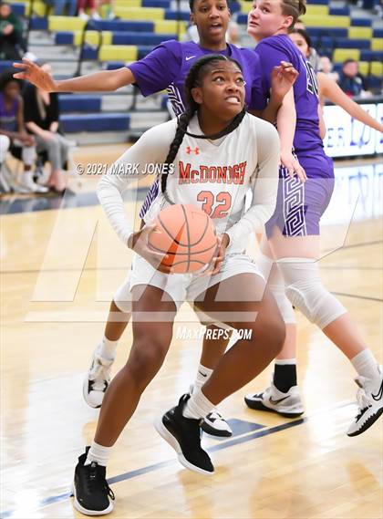 Thumbnail 2 in McDonogh vs. Valley Vista (Nike Tournament of Champions) photogallery.