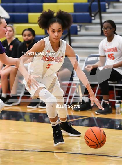 Thumbnail 1 in McDonogh vs. Valley Vista (Nike Tournament of Champions) photogallery.