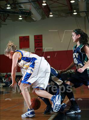 Thumbnail 3 in Independence vs. Brentwood (3A District 11 League - Semi-Final) photogallery.